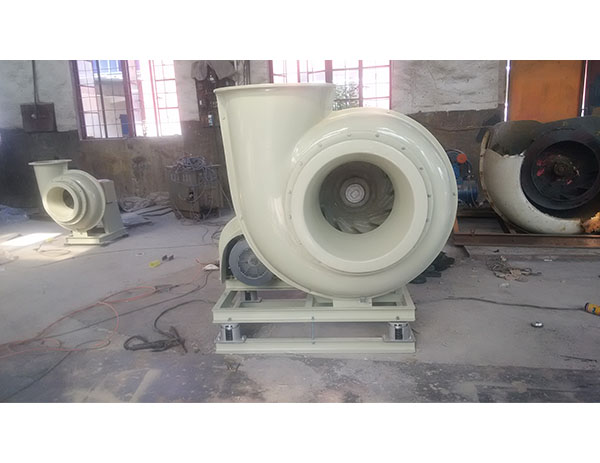 全玻璃鋼風機（jī）（C式雙底座、彈簧（huáng）減震）